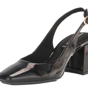 Beautiful Anne Klein Black Patent Slingbacks